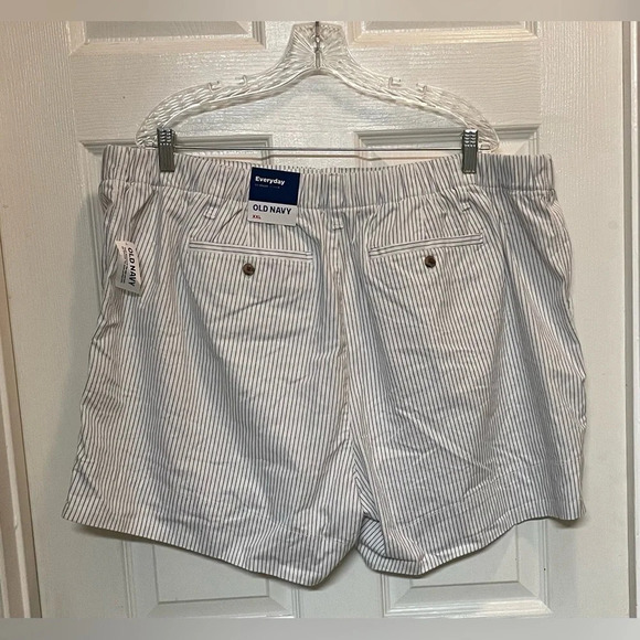 Old Navy NWT Shorts Size XXL Stripes Coastal Preppy Chino 3.5 Inch - Picture 3 of 7